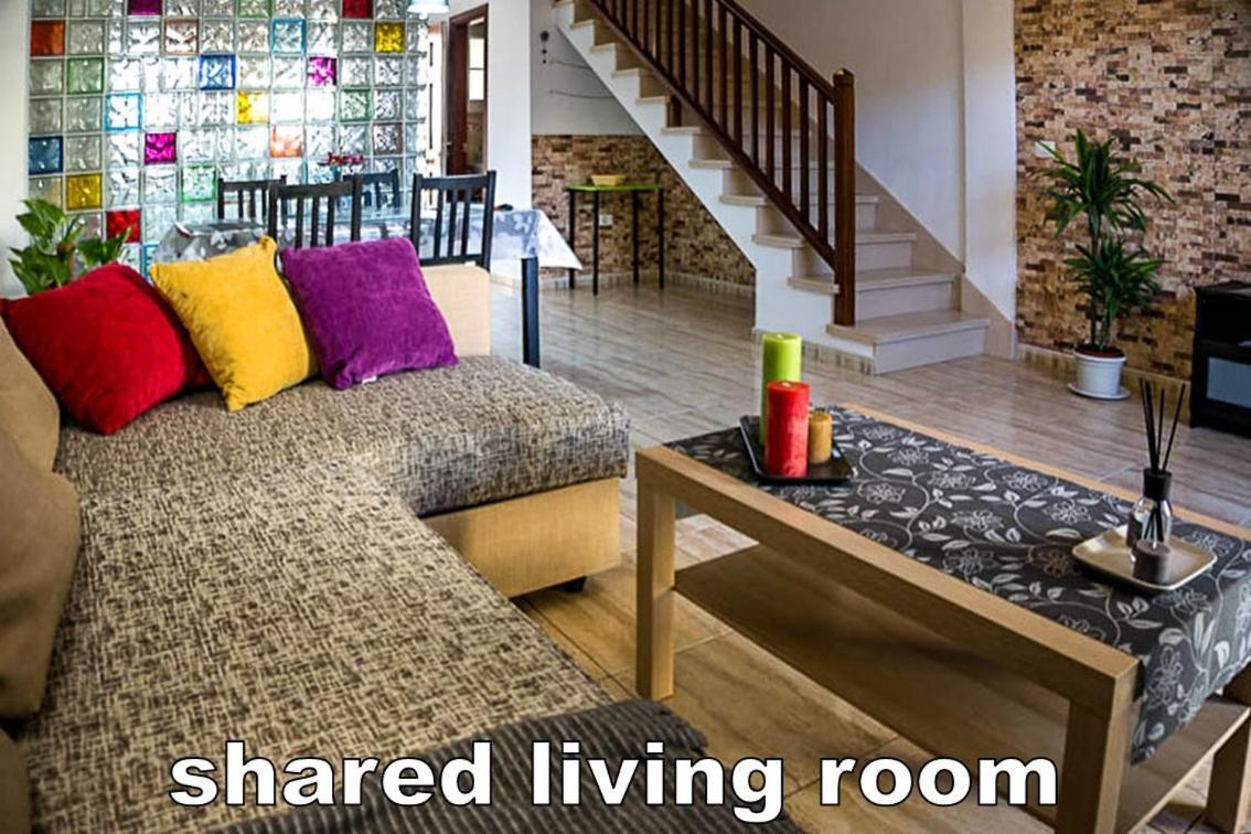 Casa La Sonrisa Shared House 호텔 엘메다노 외부 사진